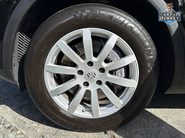 2023 Porsche Cayenne Base