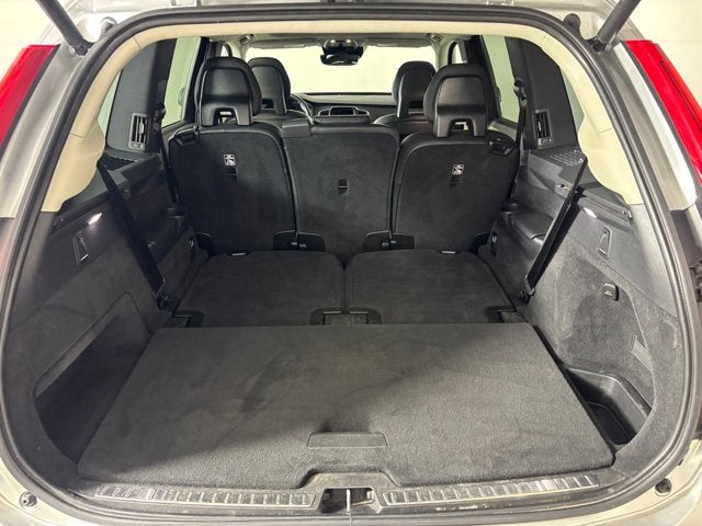 2022 Volvo XC90 Recharge Plug-In Hybrid Inscription Expression