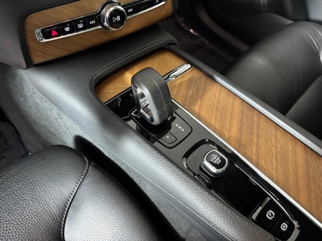 2022 Volvo XC90 Recharge Plug-In Hybrid Inscription Expression