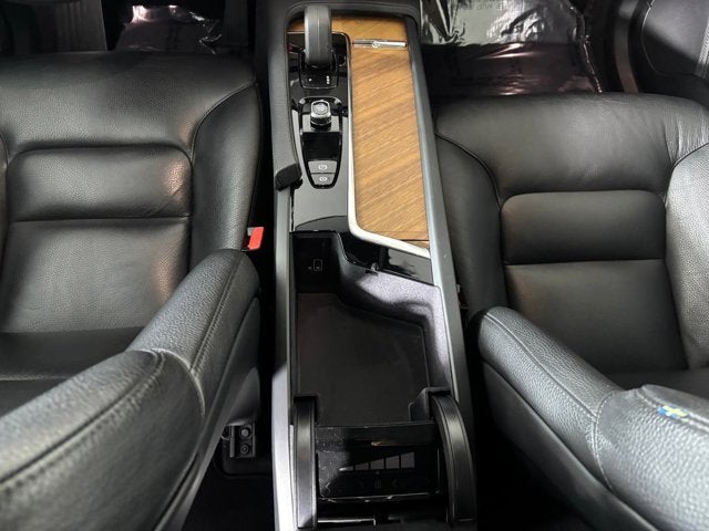 2022 Volvo XC90 Recharge Plug-In Hybrid Inscription Expression