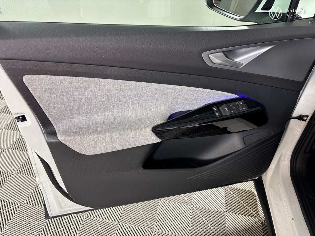 2025 Volkswagen ID.4 Pro