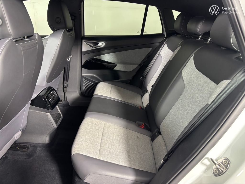 2024 Volkswagen ID.4 Pro