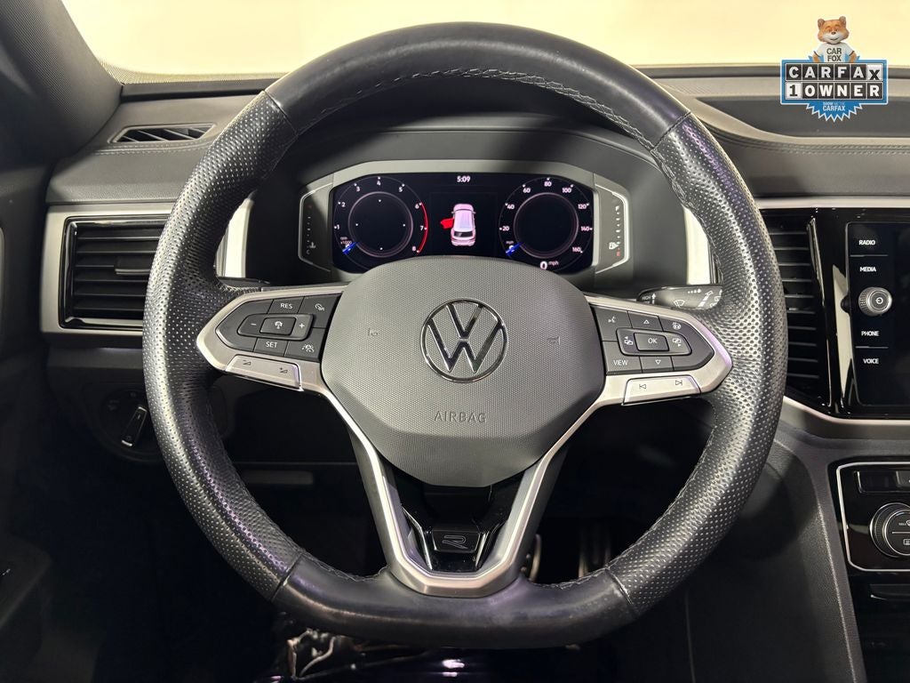 2022 Volkswagen Atlas Cross Sport 3.6L V6 SEL Premium R-Line