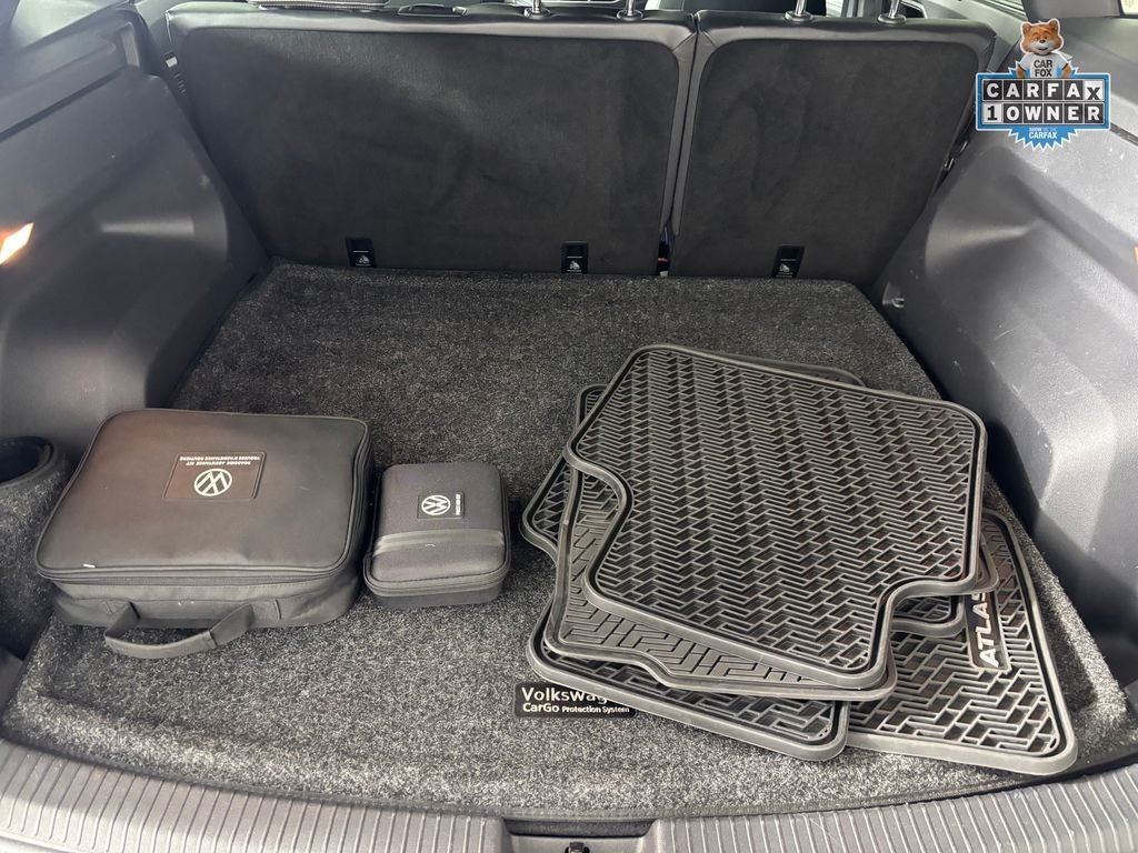 2022 Volkswagen Atlas Cross Sport 3.6L V6 SEL Premium R-Line