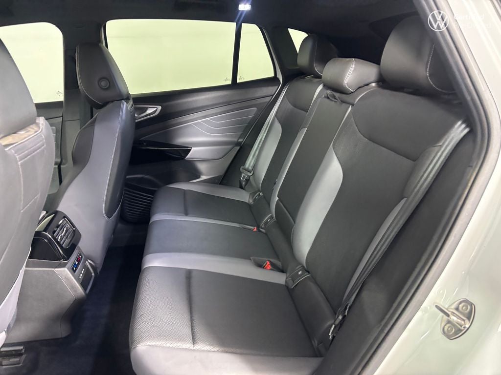 2023 Volkswagen ID.4 Pro S Plus