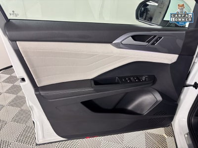 2025 Volkswagen Taos 1.5T SEL