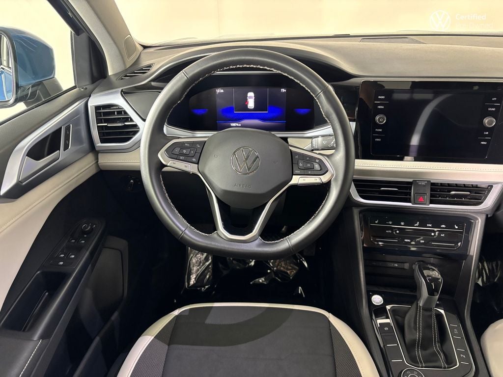 2025 Volkswagen Taos 1.5T SE