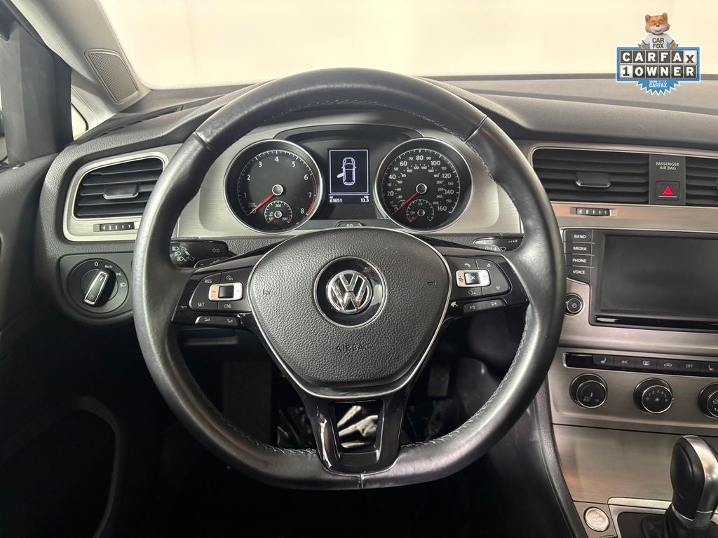 2017 Volkswagen Golf Wolfsburg