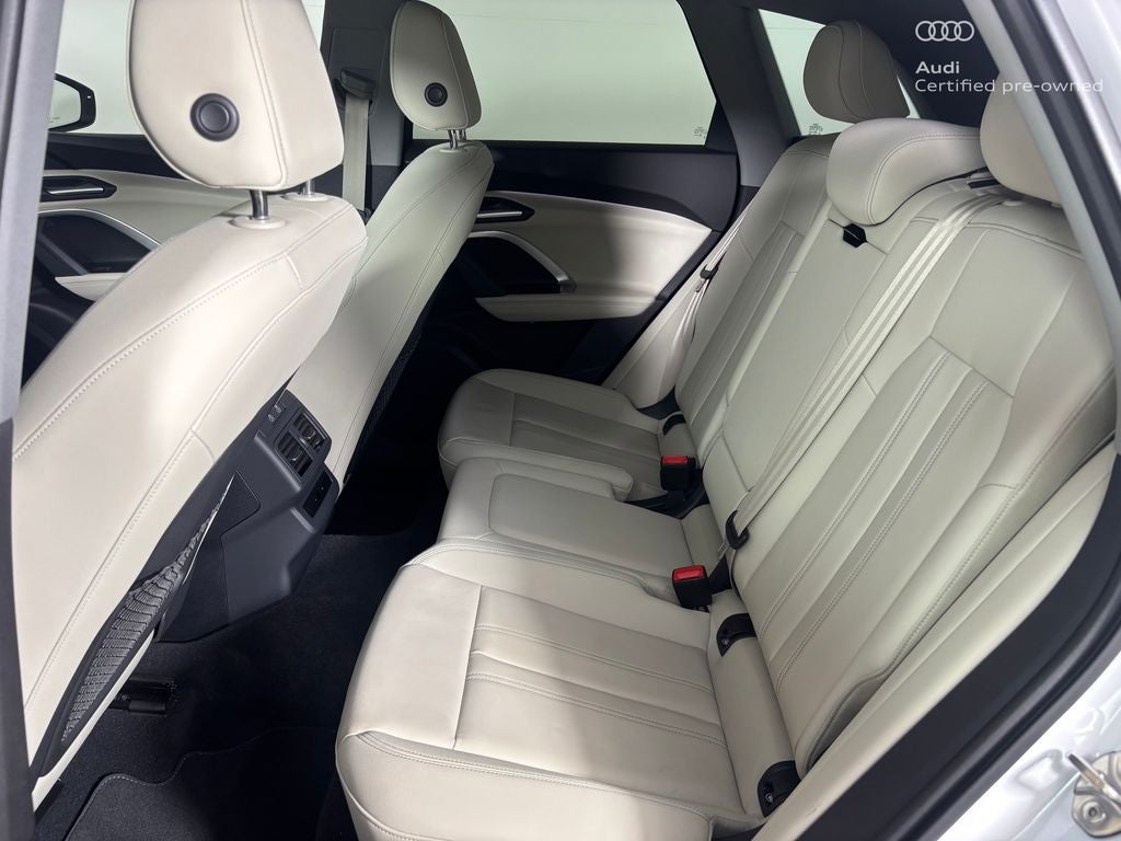 2025 Audi Q5 2.0T Premium quattro