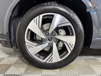 2025 Audi Q6 e-tron Premium Plus quattro