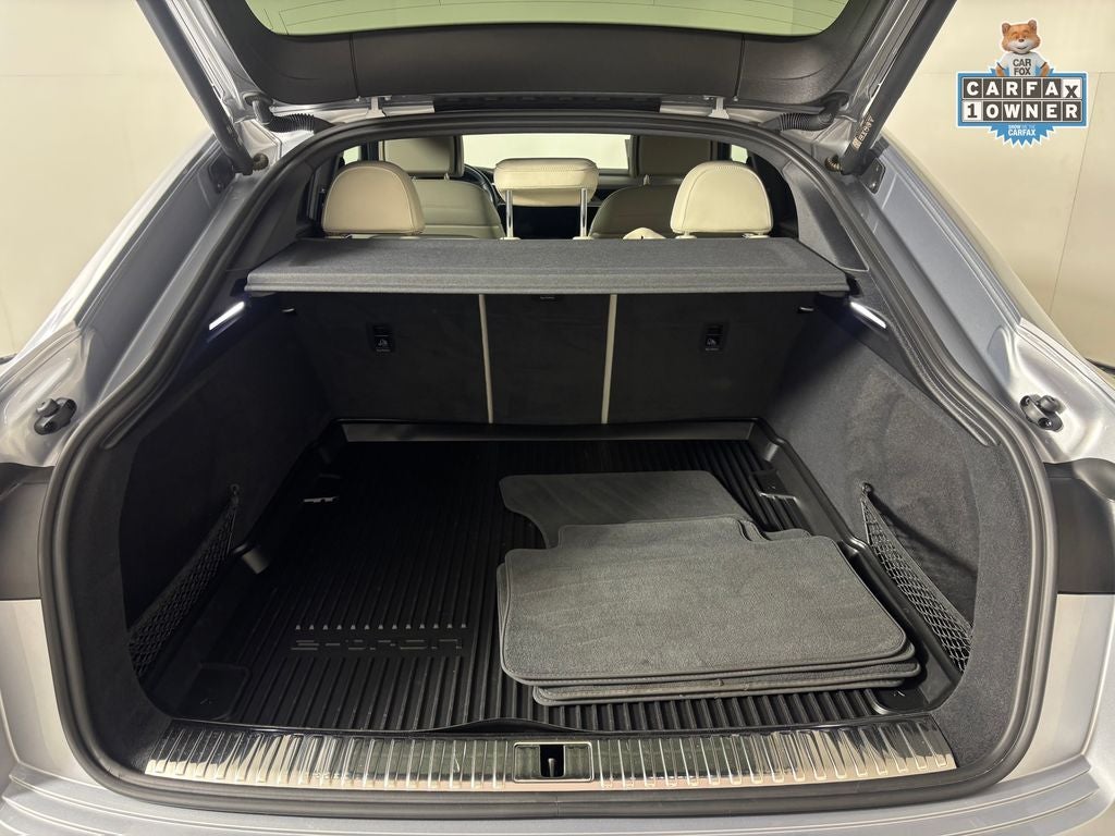 2023 Audi e-tron Sportback S line Prestige quattro