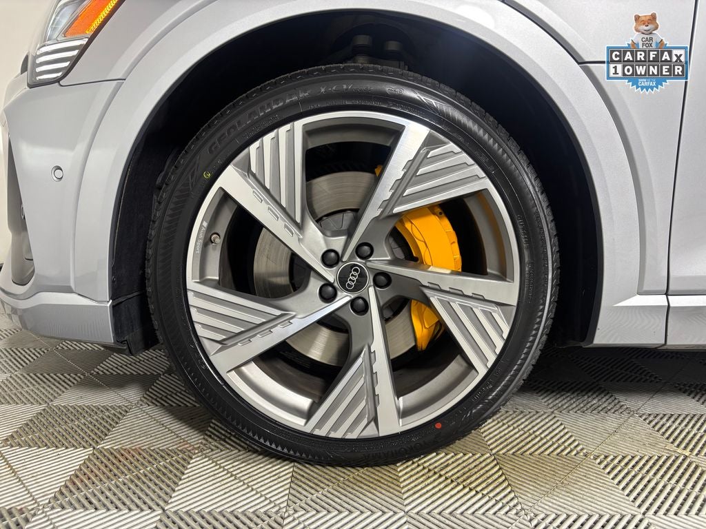 2023 Audi e-tron Sportback S line Prestige quattro