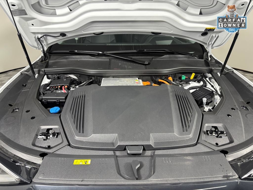 2024 Audi Q8 e-tron Prestige quattro