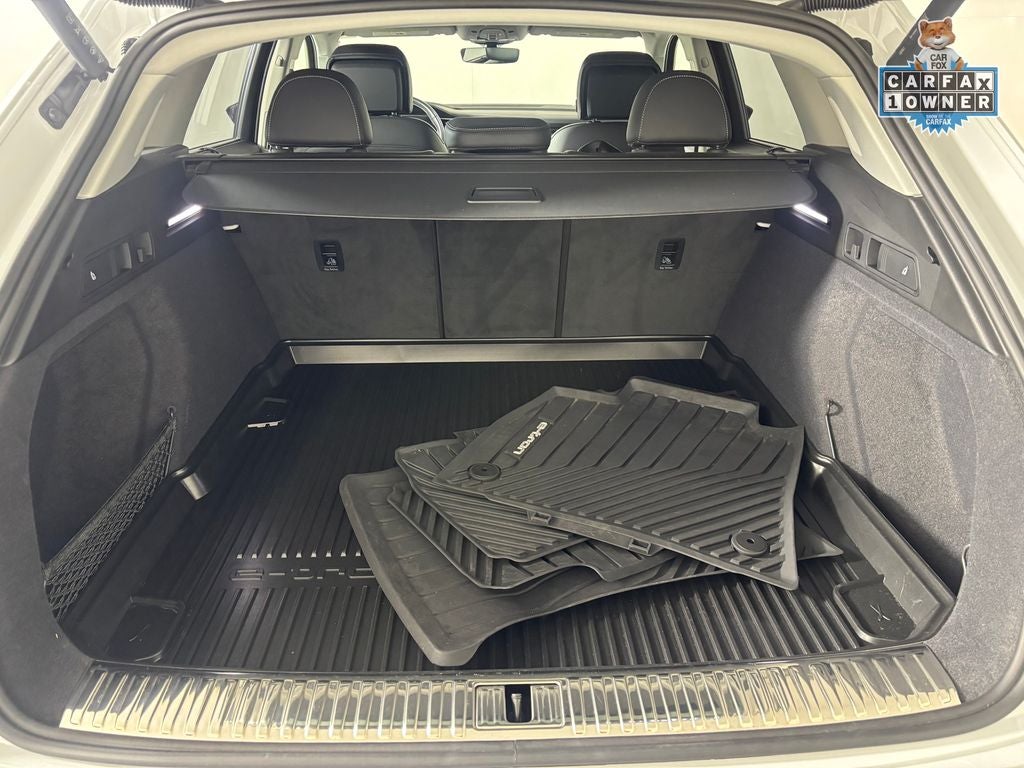 2024 Audi Q8 e-tron Prestige quattro