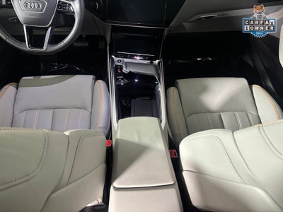 2024 Audi Q8 e-tron Prestige quattro