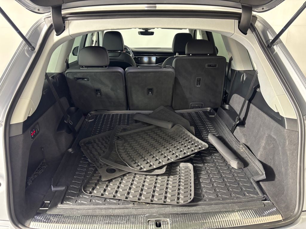 2020 Audi Q7 55 Premium quattro