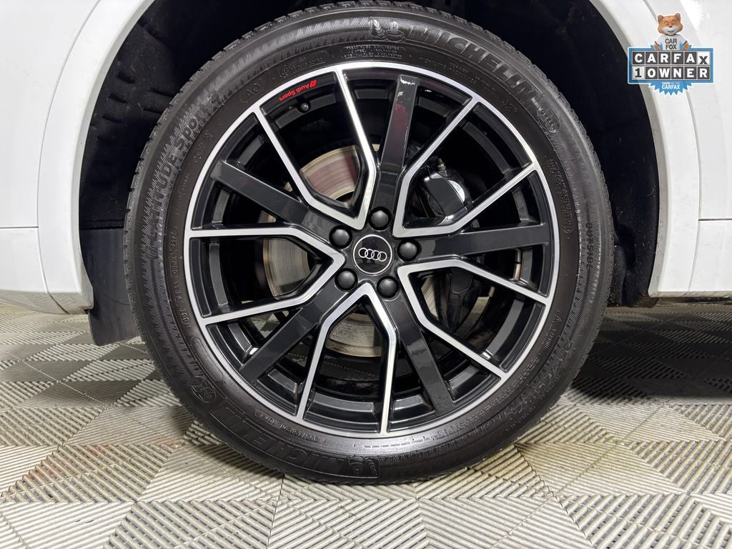 2023 Audi SQ5 Premium Plus quattro