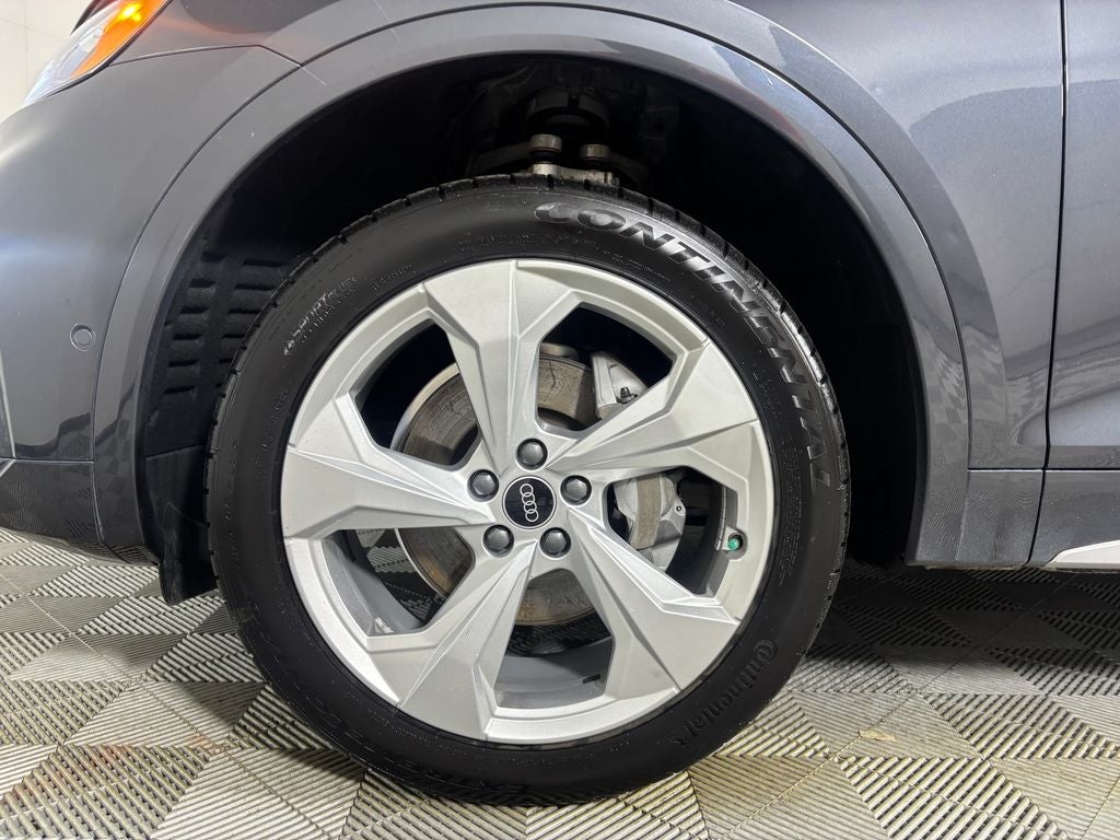 2021 Audi Q5 45 Prestige quattro