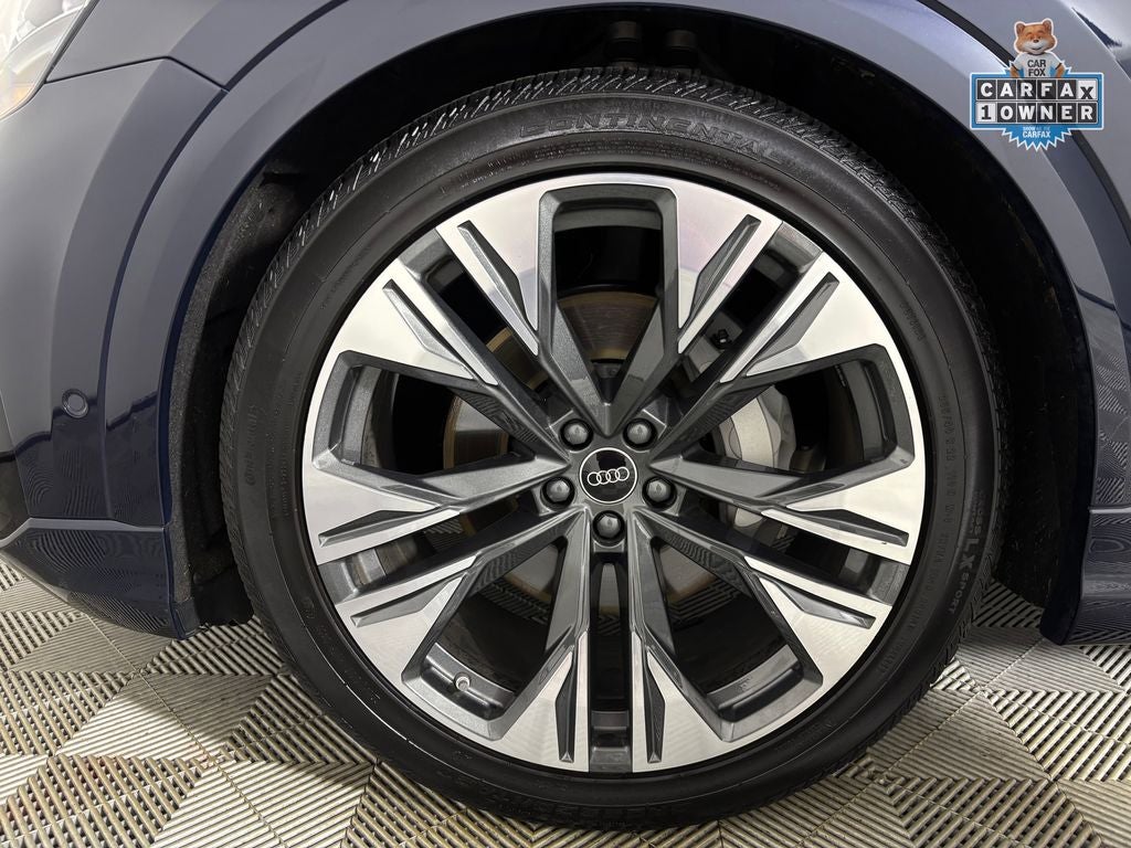 2025 Audi Q8 55 Prestige quattro