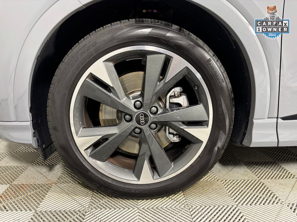 2025 Audi Q4 e-tron Premium Plus quattro