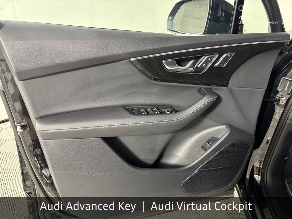2025 Audi Q7 55 Prestige quattro