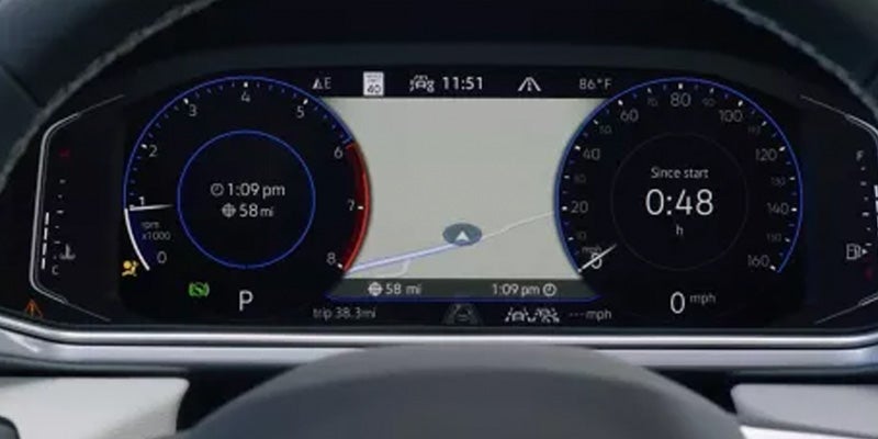 Digital instrument cluster display with navigation